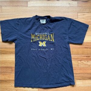 VTG Michigan Wolverines Ann Arbor Embroidered Tee Size Large